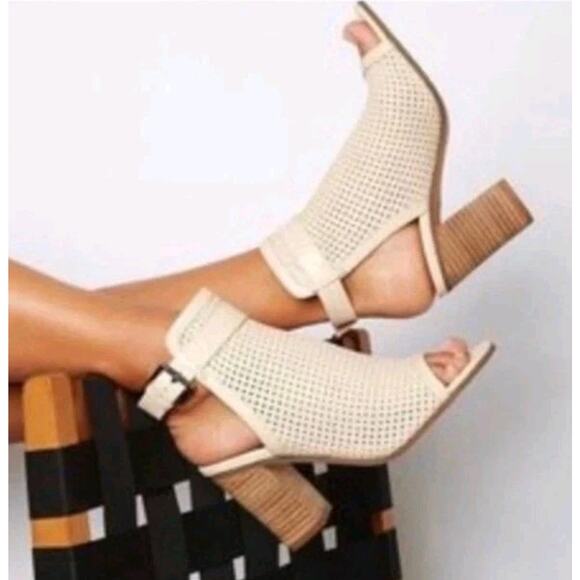 Circus by Sam Edelman Kipling Bootie Sandal – Taupe – 9.5M - Picture 1 of 8